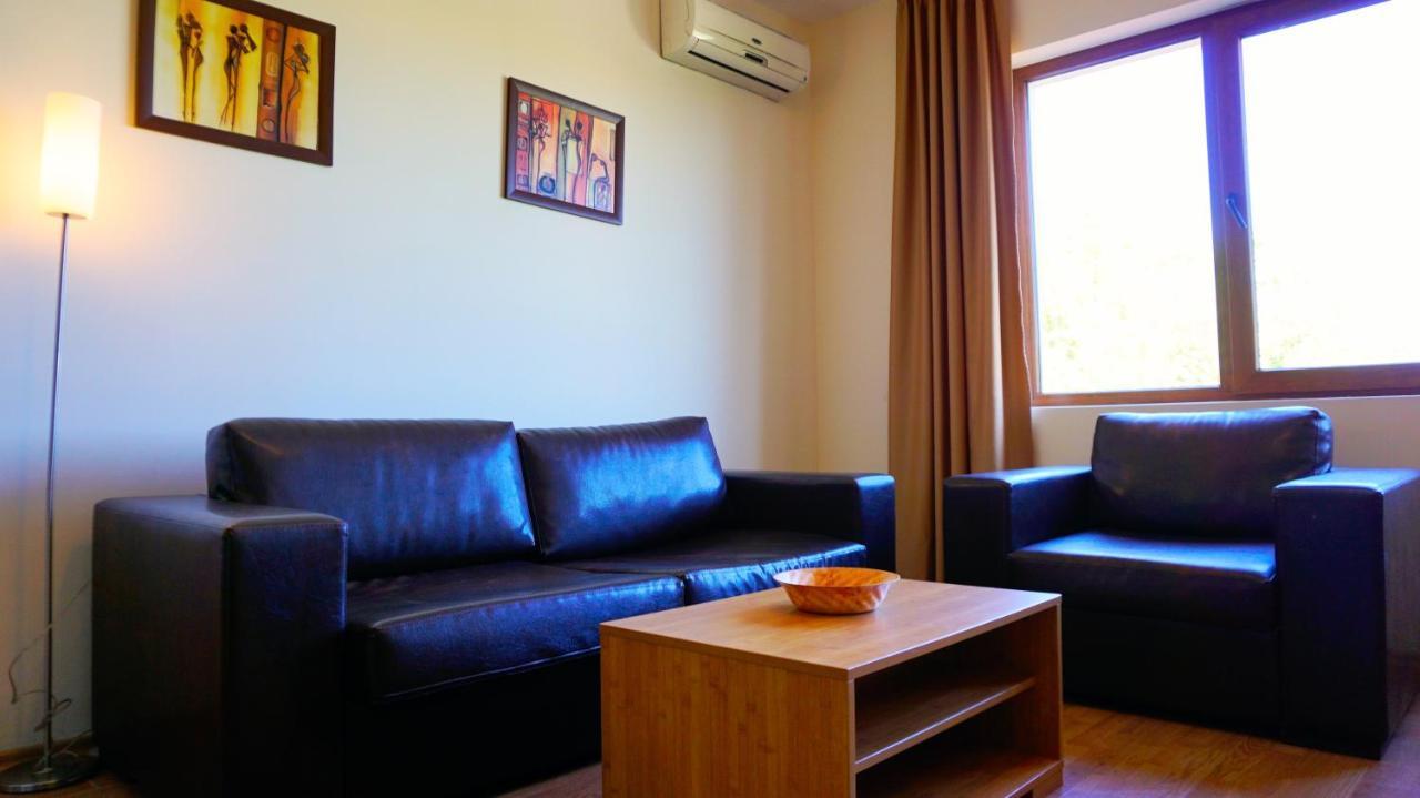 Апартамент Сънрайз Обзор - Apartment Sunrise Obzor Eksteriør bilde