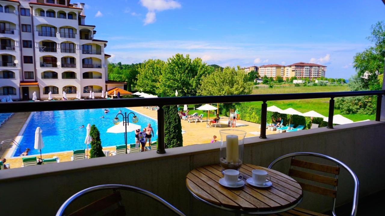 Апартамент Сънрайз Обзор - Apartment Sunrise Obzor Eksteriør bilde
